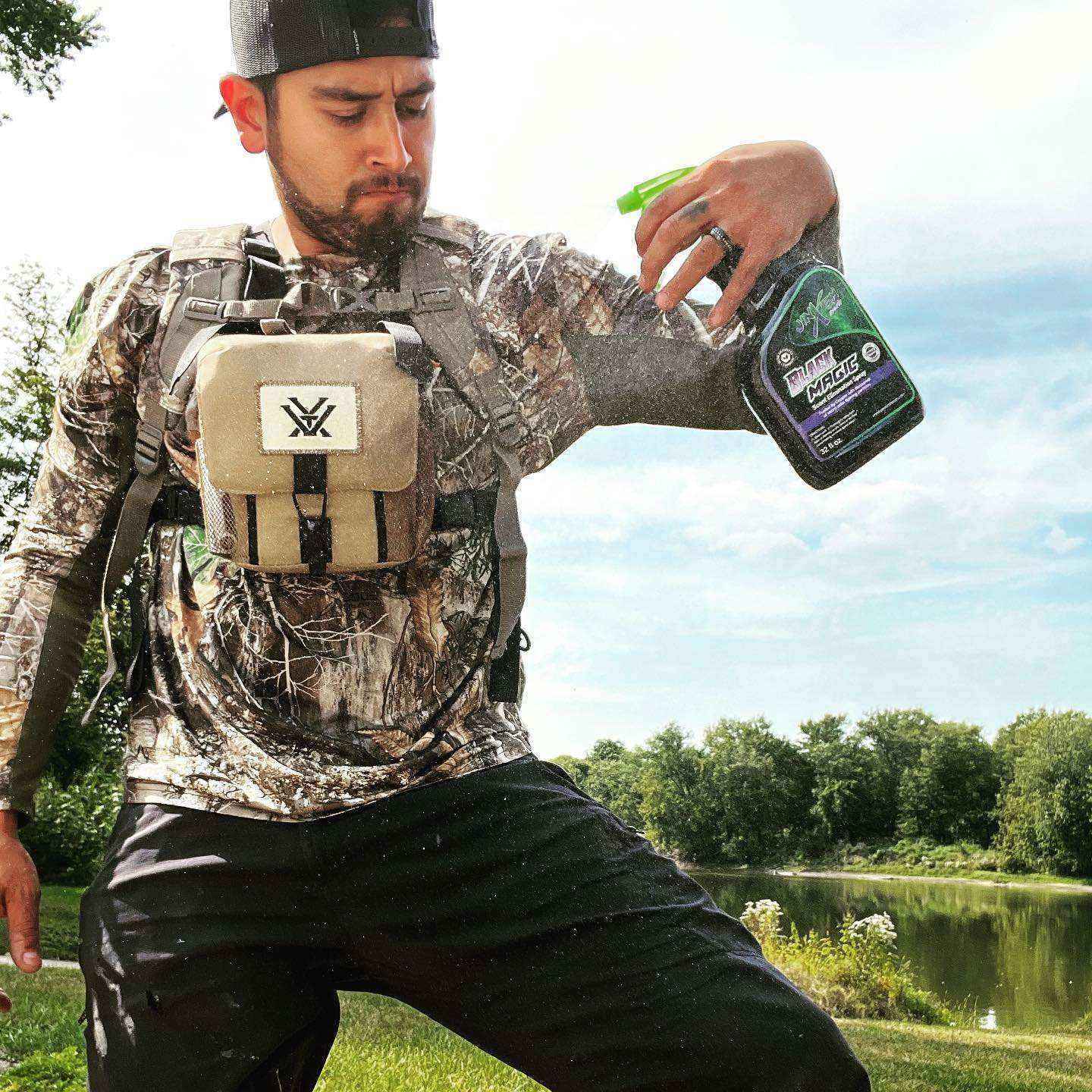 Scent Control For Deer Hunting - Black Magic Scent Management