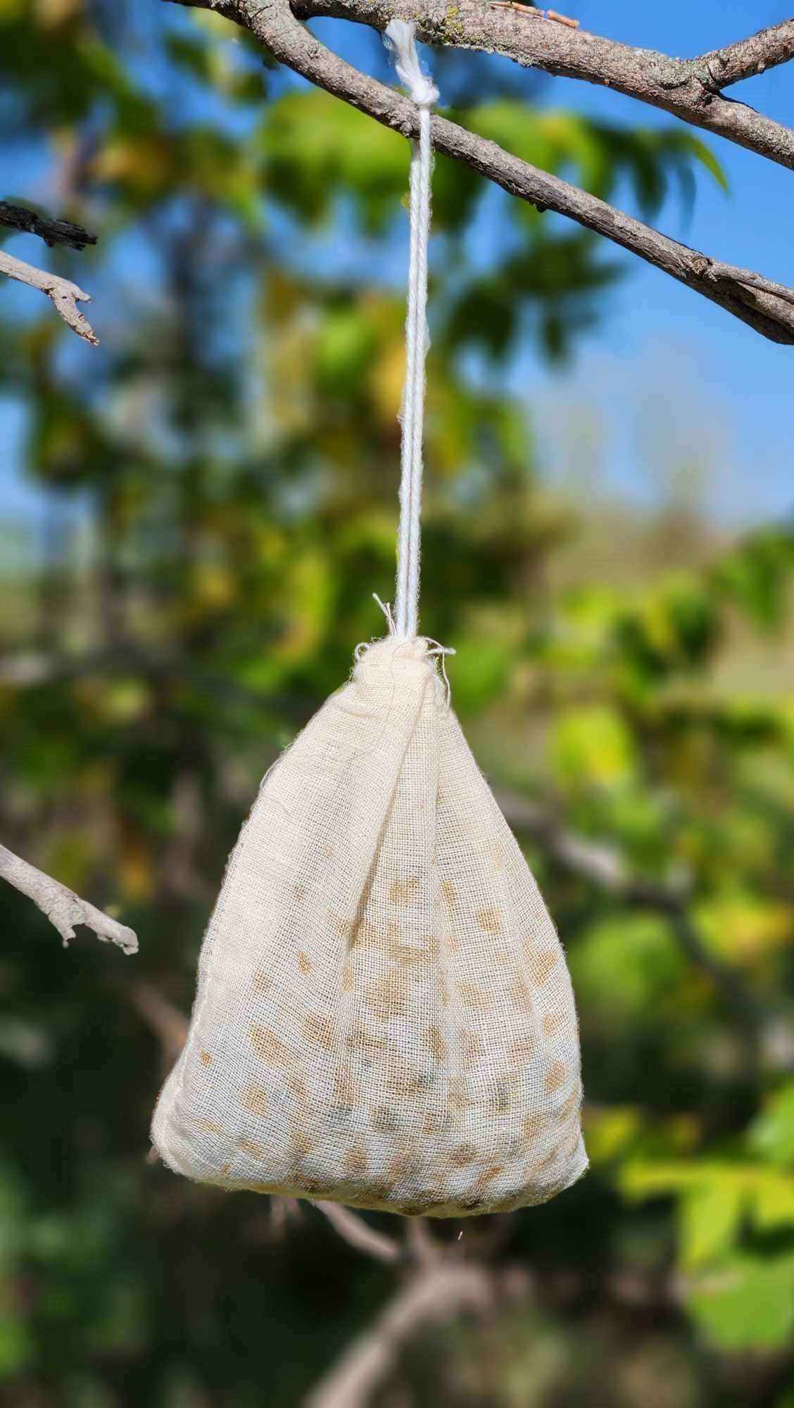 Deer Hunting Disposable Scent Bags - Long-Lasting & Eco-Friendly